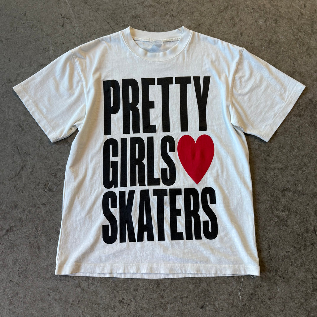 PRETTY GIRL T SHIRT