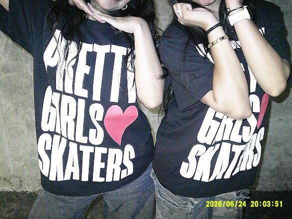 PRETTY GIRLS T SHIRT